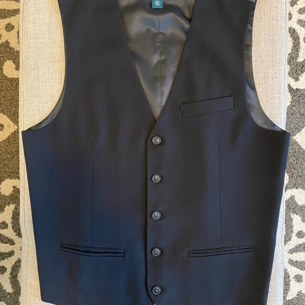 Perry Ellis Black Vest